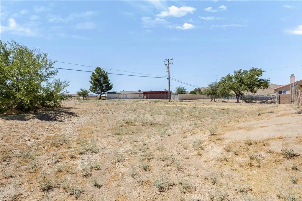 main property photo 26