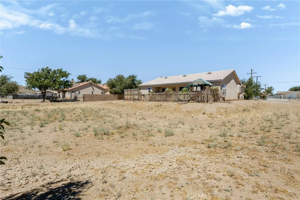 main property photo 27