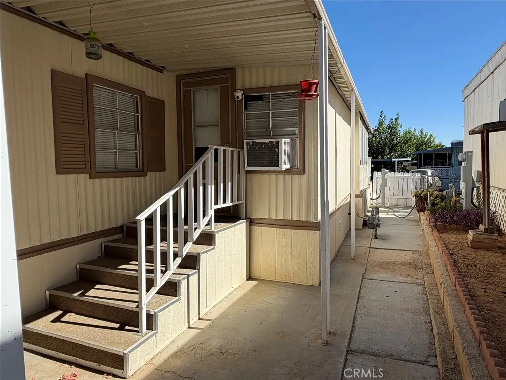 main property photo 19