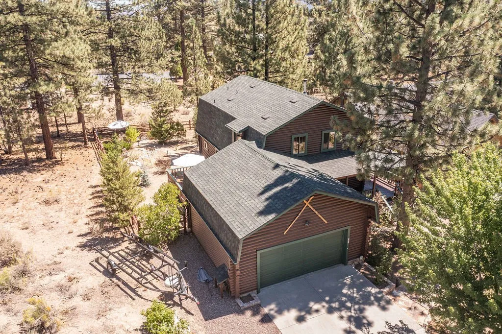 main property photo 51