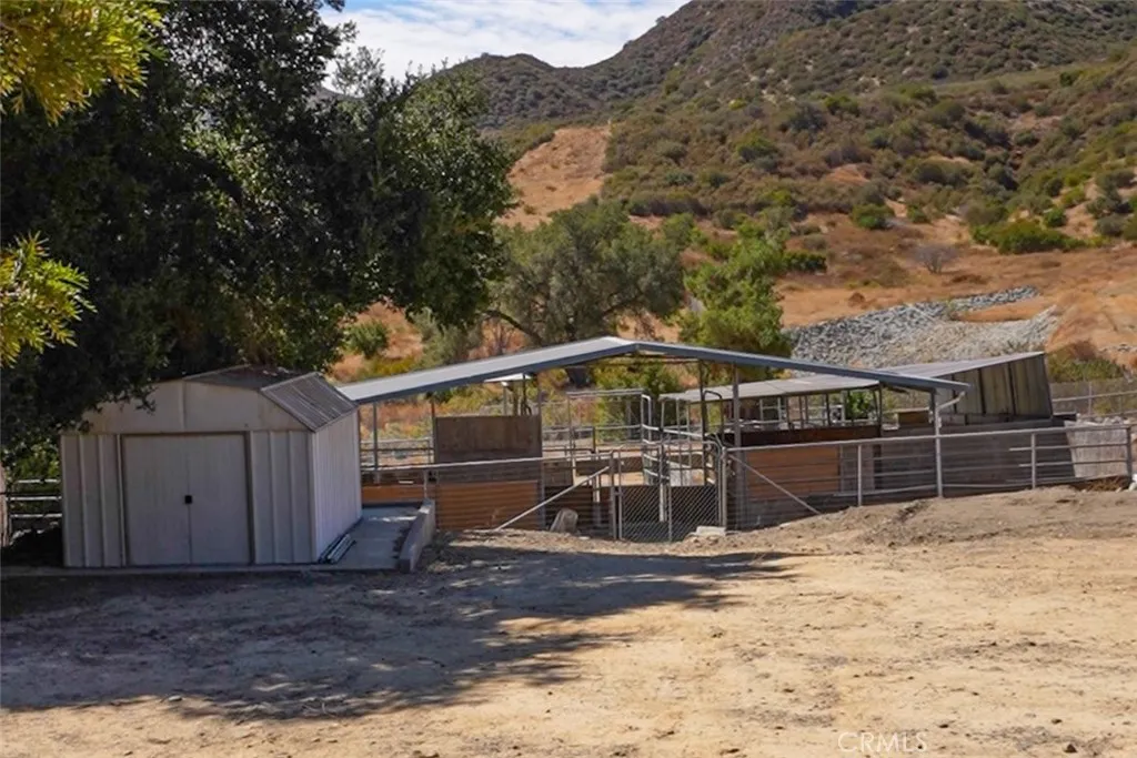 main property photo 73