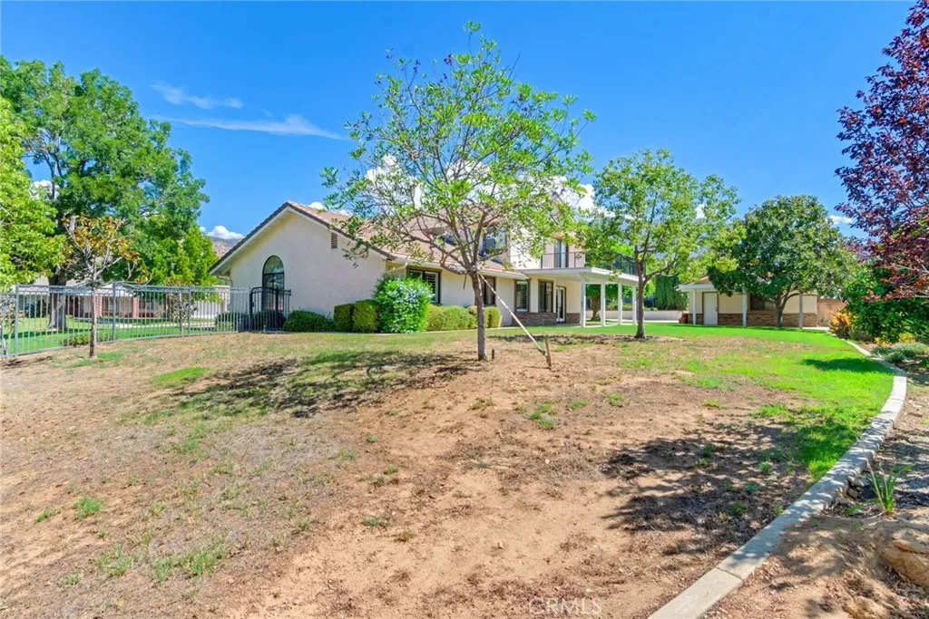 main property photo 44
