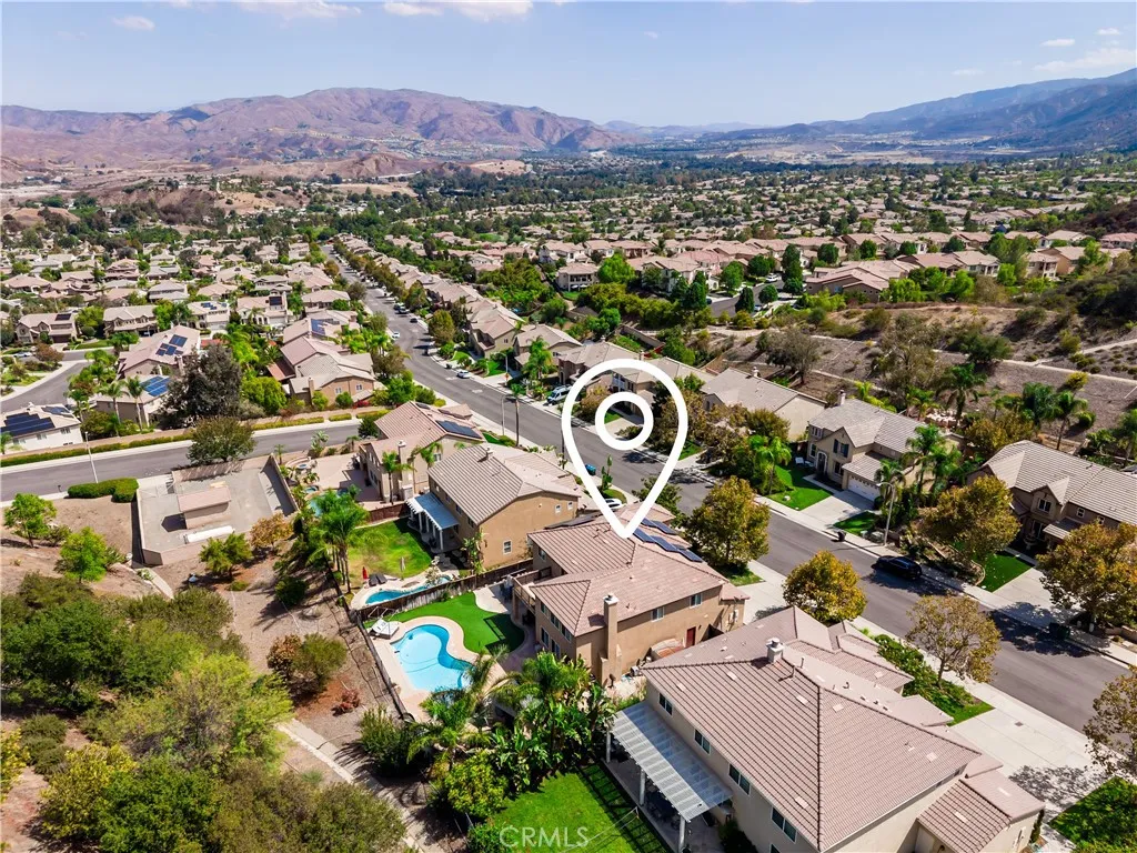 main property photo 45