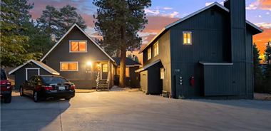 image of property with 7 Bed | 6 Bath | 0 Sqft