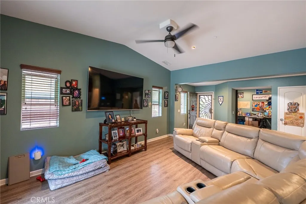 main property photo 39