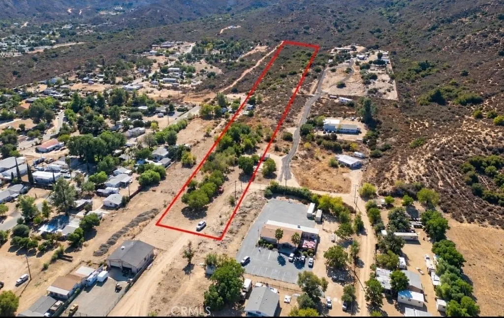 main property photo 12