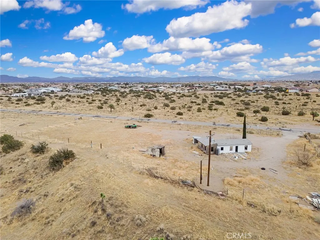 main property photo 16