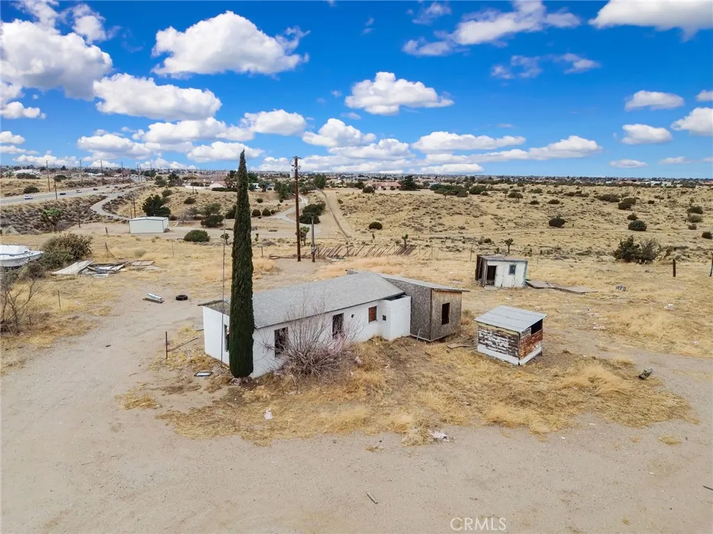 main property photo 19