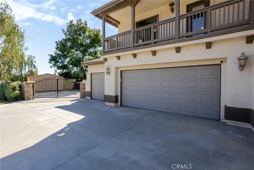 main property photo 53