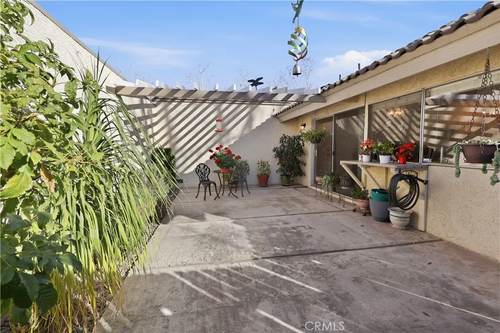 main property photo 21
