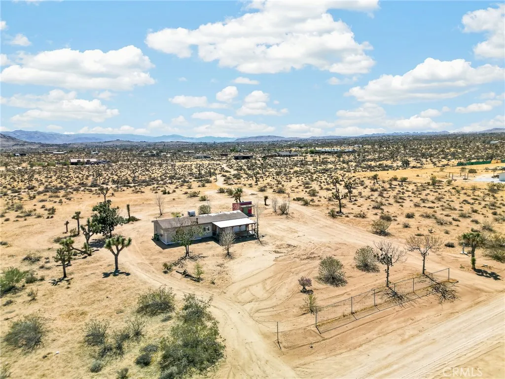 main property photo 3