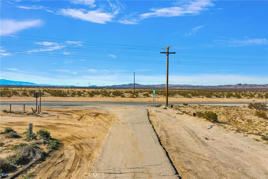 main property photo 9