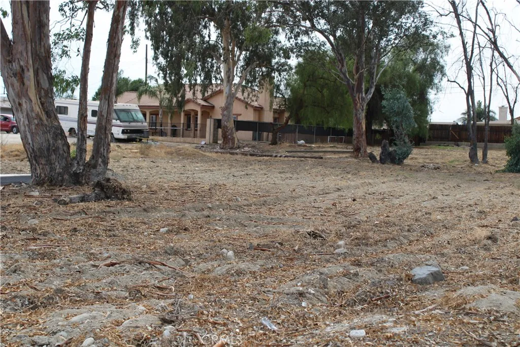 main property photo 7