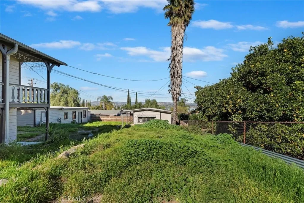 main property photo 44