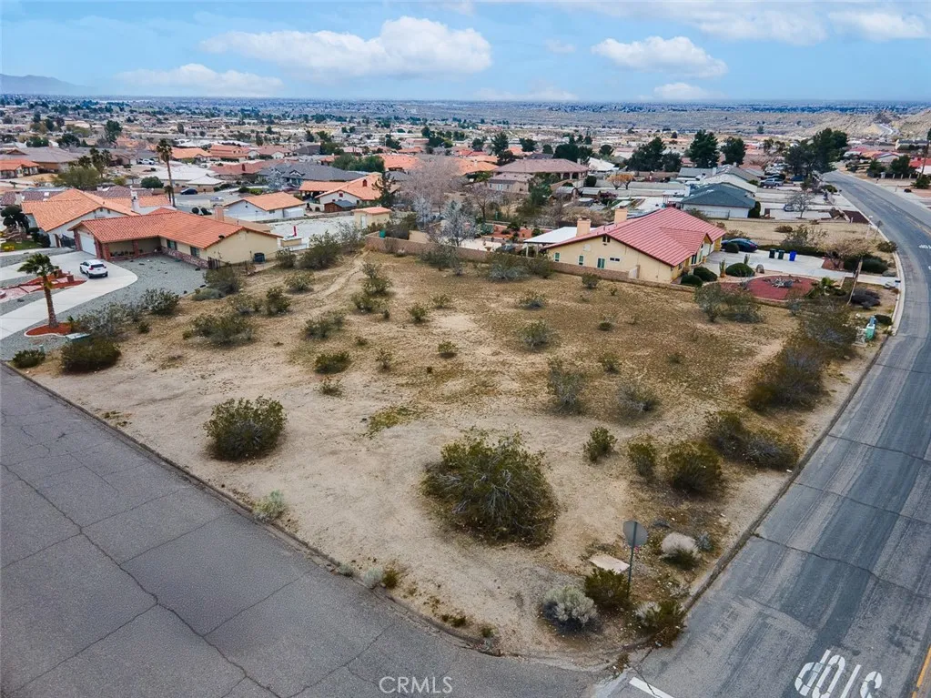 main property photo 19
