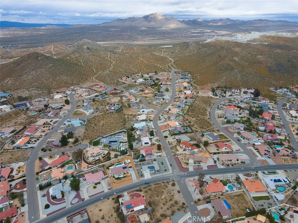 main property photo 24
