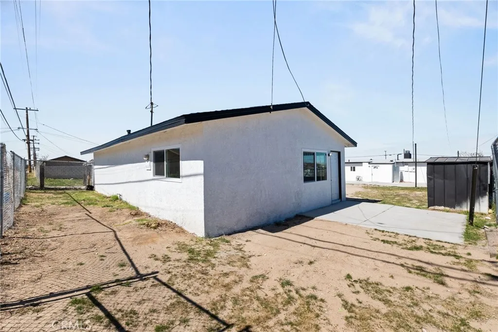 main property photo 36