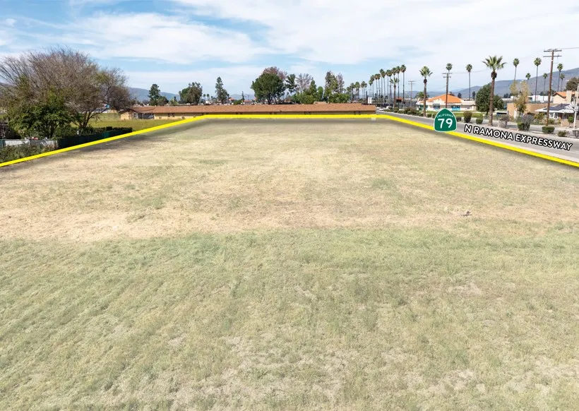 main property photo 8