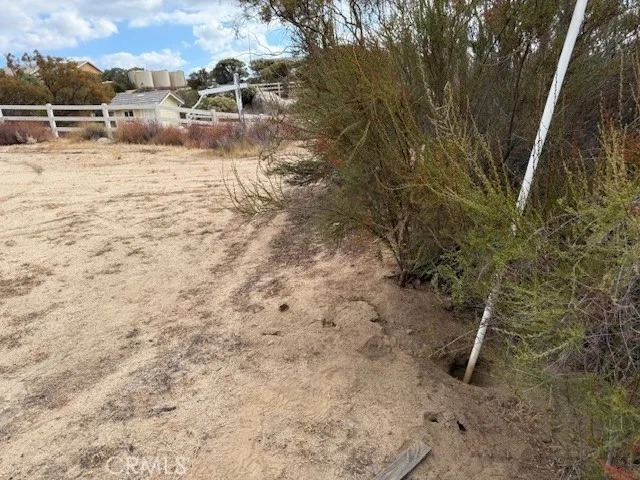 main property photo 10