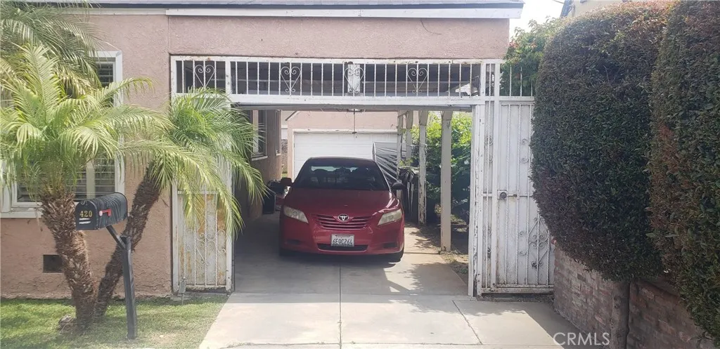 main property photo 14