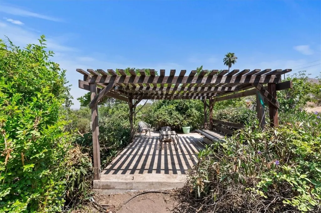 main property photo 46