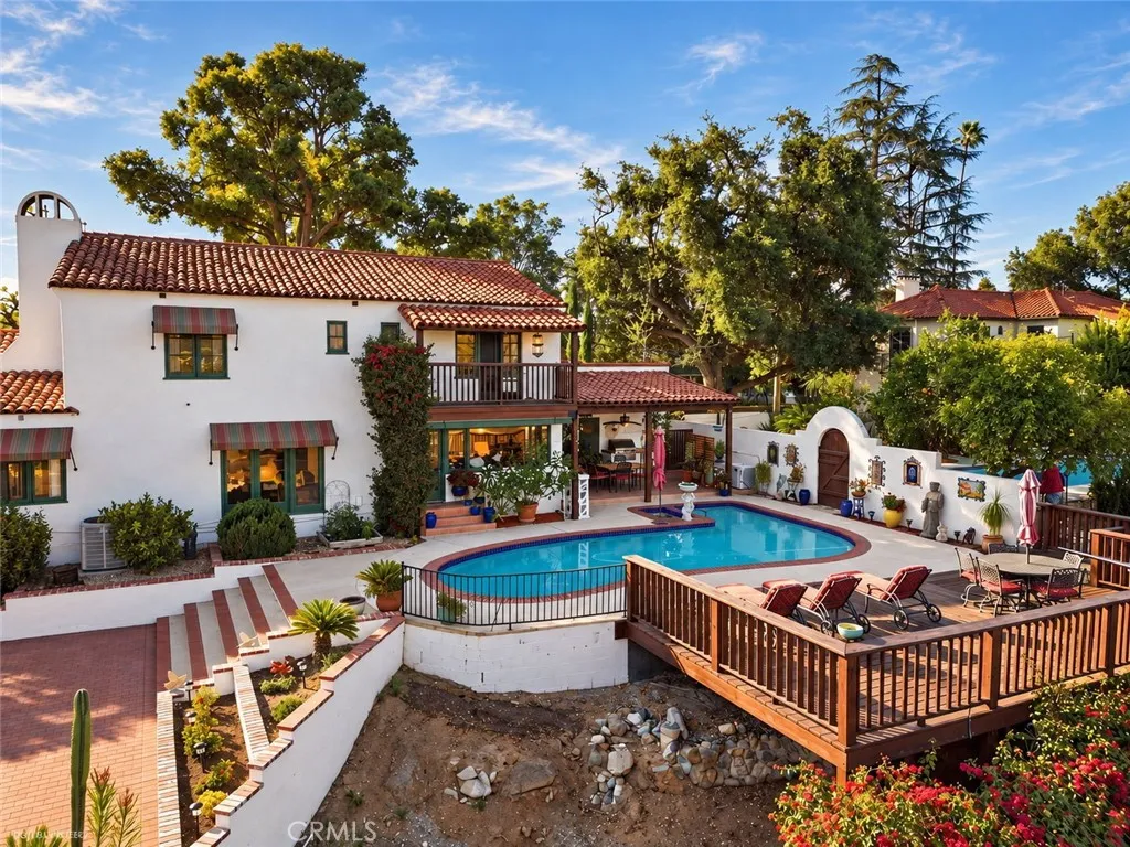main property photo 66