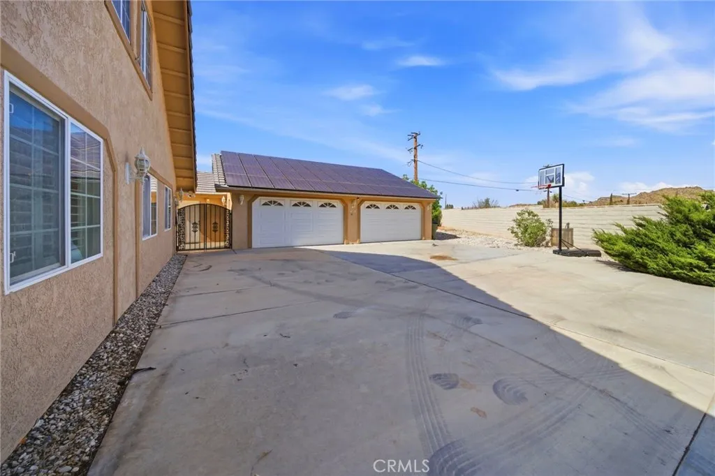 main property photo 59