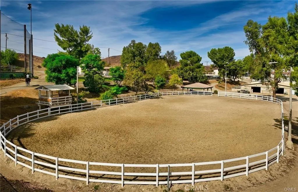 main property photo 63