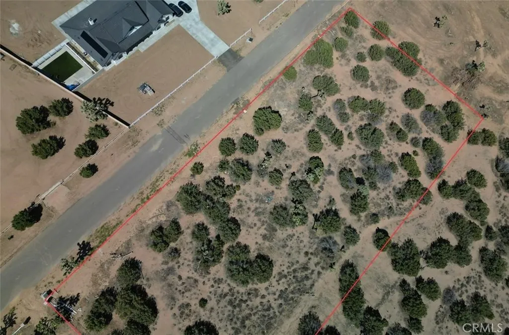 main property photo 9