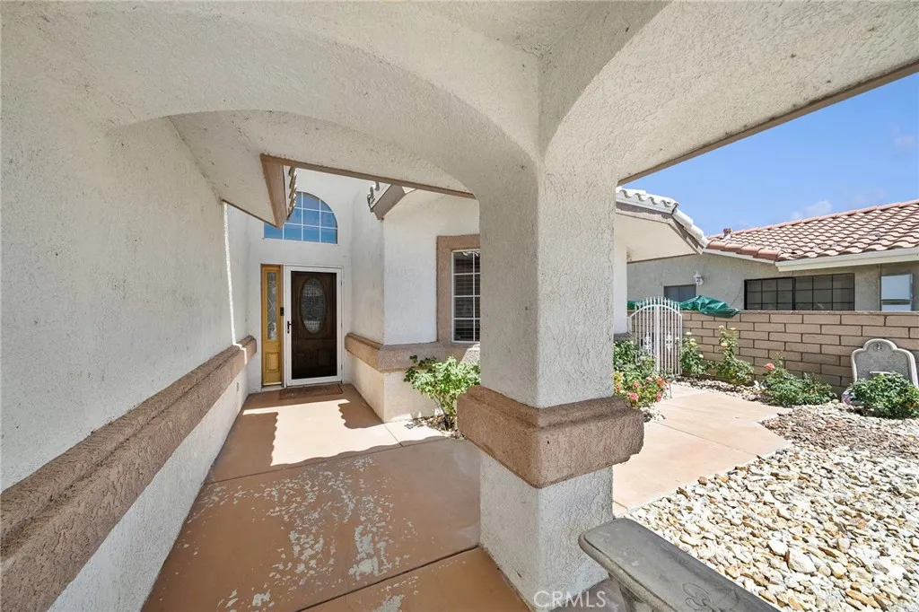 main property photo 17