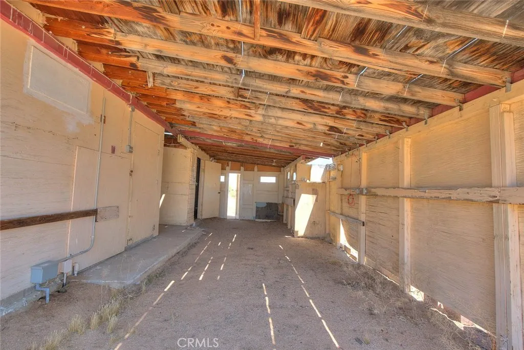 main property photo 48