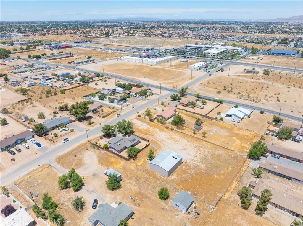 main property photo 50