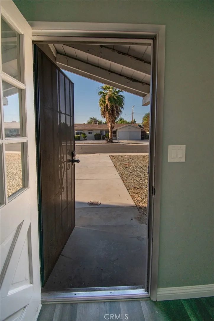 main property photo 27