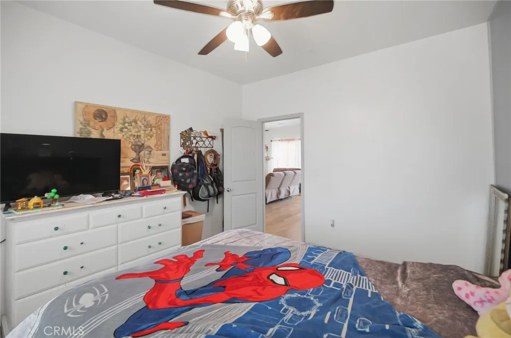 main property photo 20