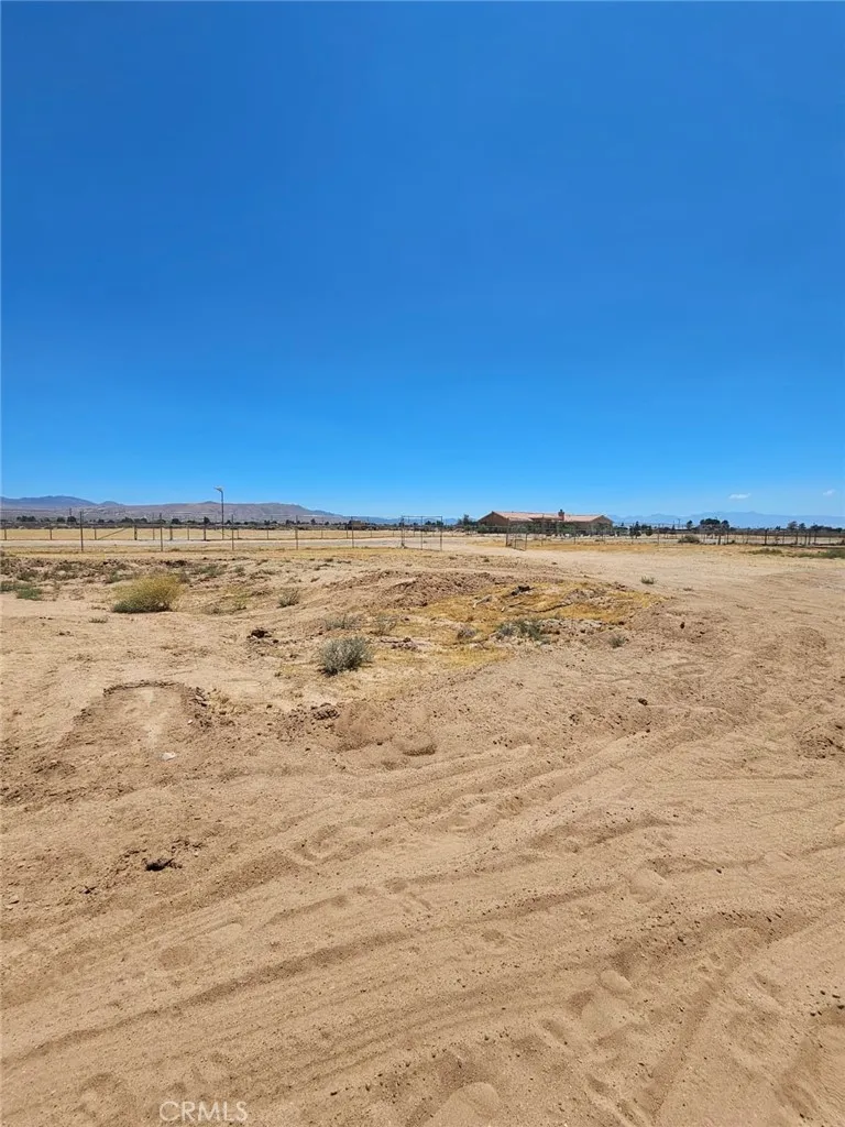 main property photo 38