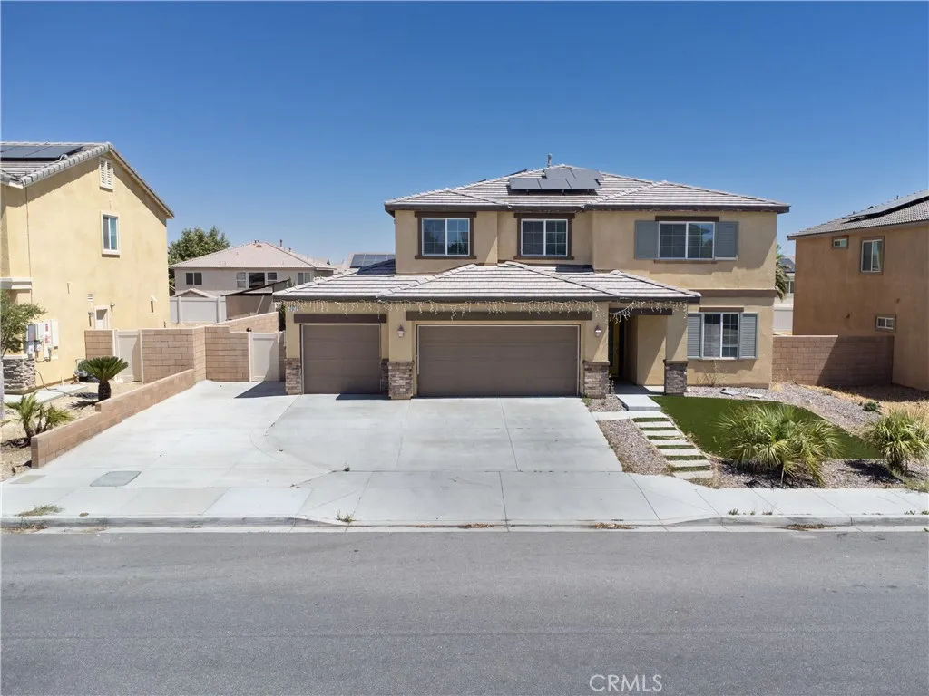 main property photo 15