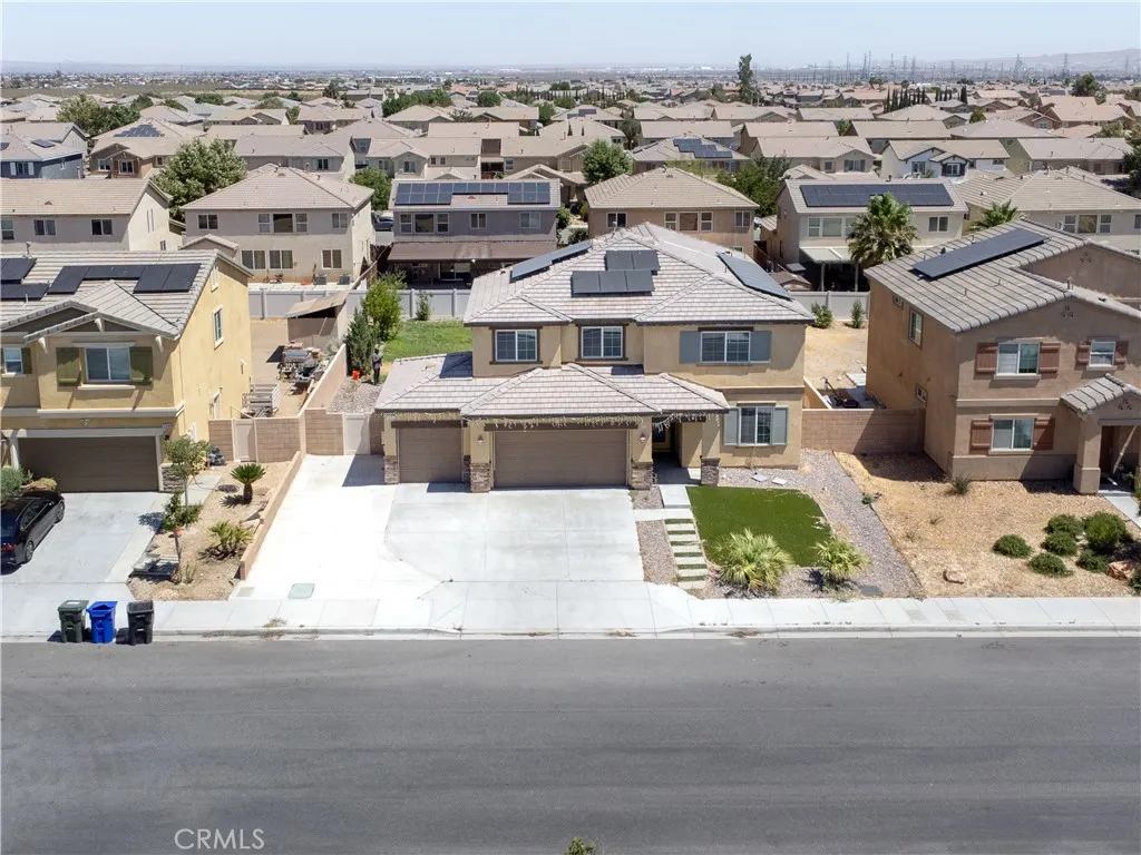 main property photo 17