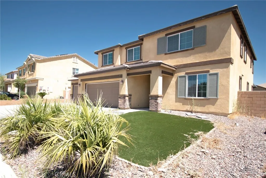 main property photo 6