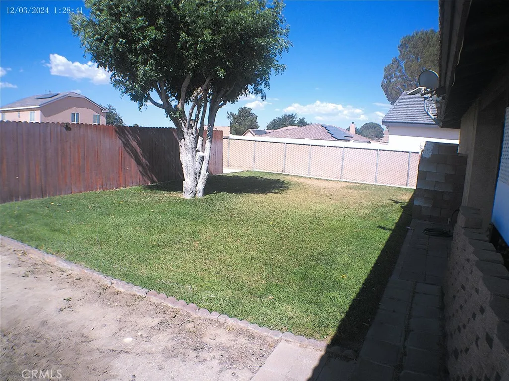 main property photo 9