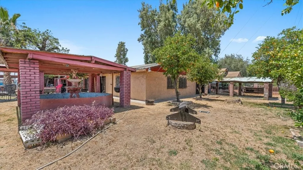 main property photo 40
