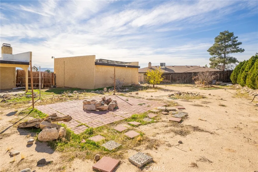 main property photo 38