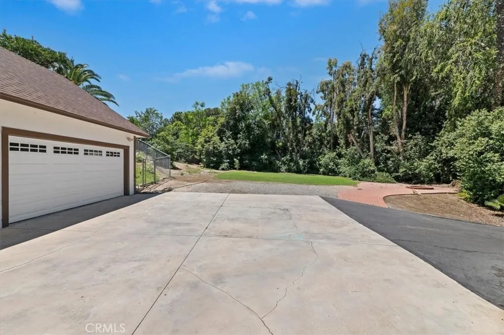 main property photo 64