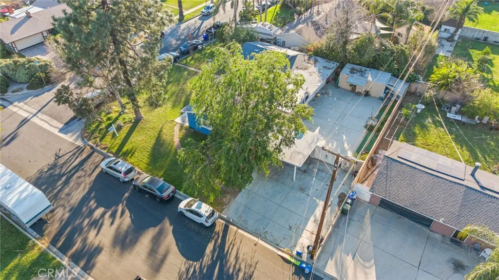 main property photo 46