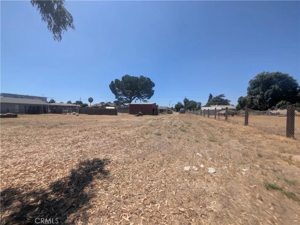 main property photo 27