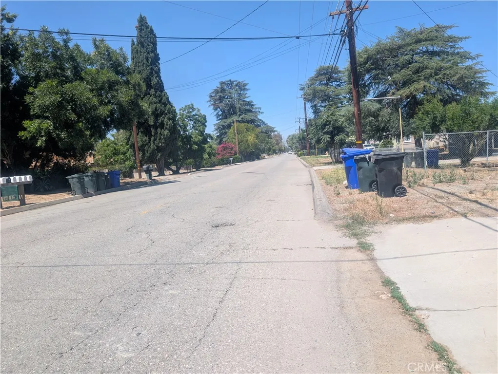 main property photo 31