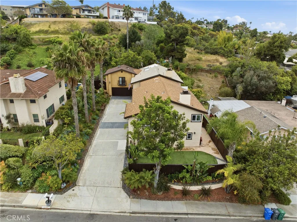main property photo 59