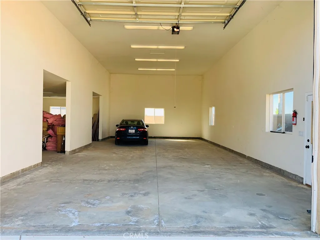main property photo 50