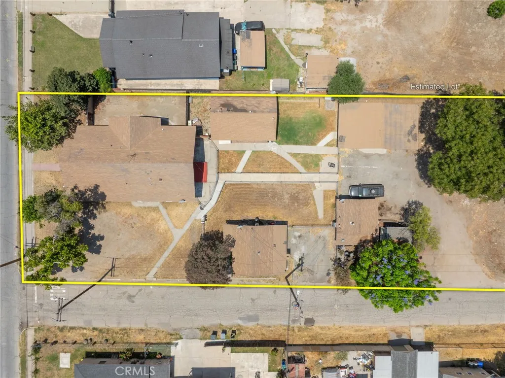 main property photo 32
