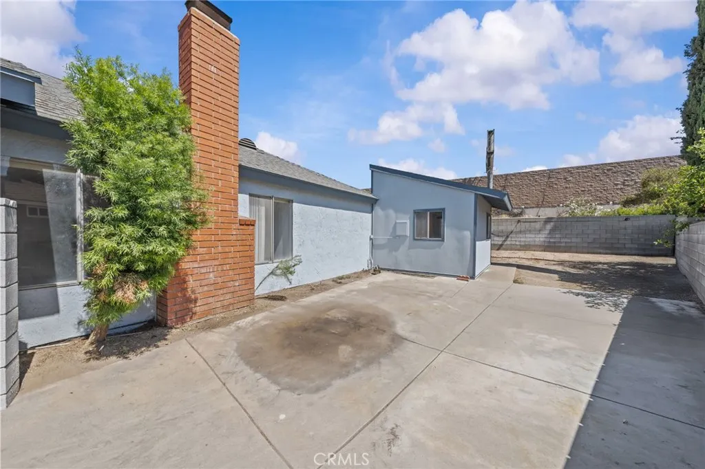 main property photo 20