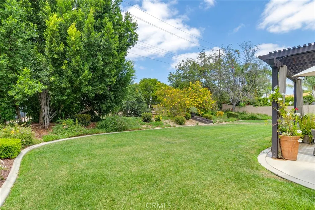 main property photo 45